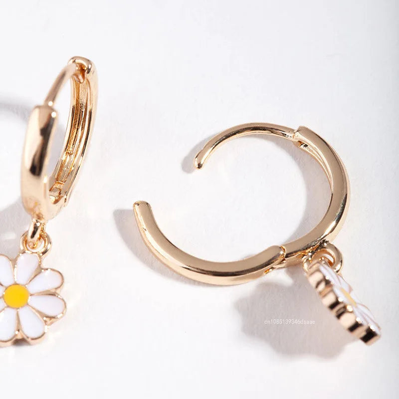 Delicacy Gold Color Daisy Sunflower Earring for Women Stainless Steel Jewelry Endless Hoops Dangle Simple Everyday Holiday Gift