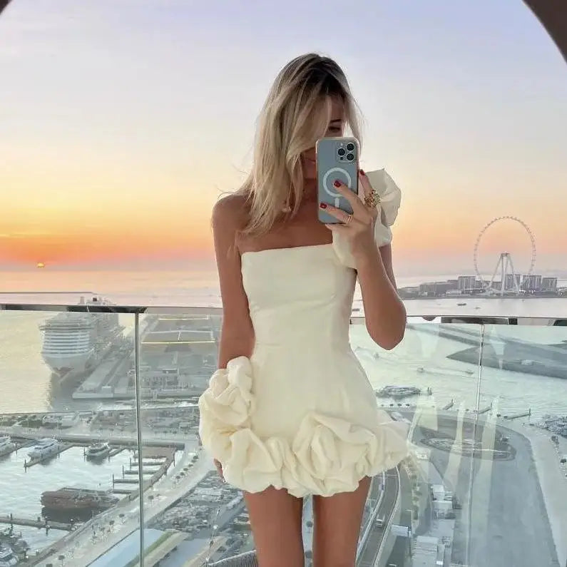 Elegant Woman White Short Dresses 3D Flower Luxury One Shoulder Sleeveless Pleated Cocktail Party Evening Bodycon Mini Dress